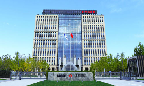 ���½���